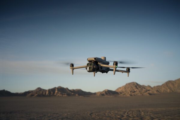6 - In the field DJI Matrice 4E (Universal Edition)